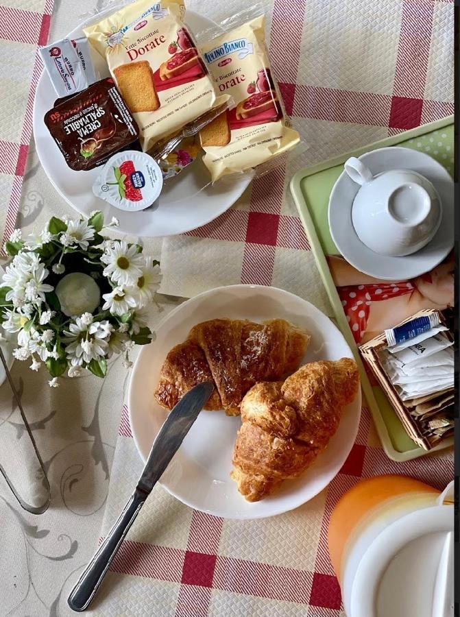 Cameracaffe Sul Lago Arezzo Exteriér fotografie